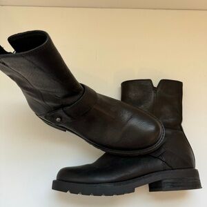 Eileen fisher leather boots